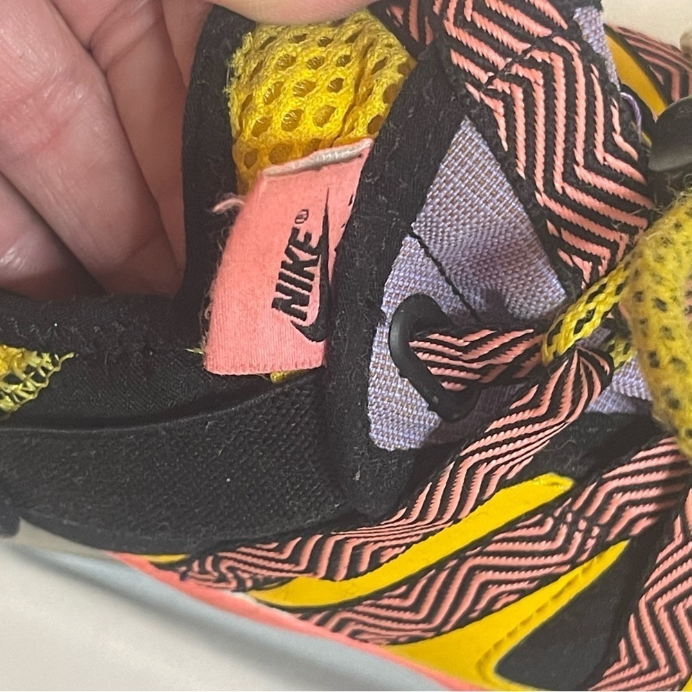 Nike Air Max 270 Bowfin Black Atomic Violet Amarillo Size 9.5 - Picture 10 of 10